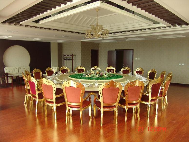 热烈祝贺公司员工食堂投入使用