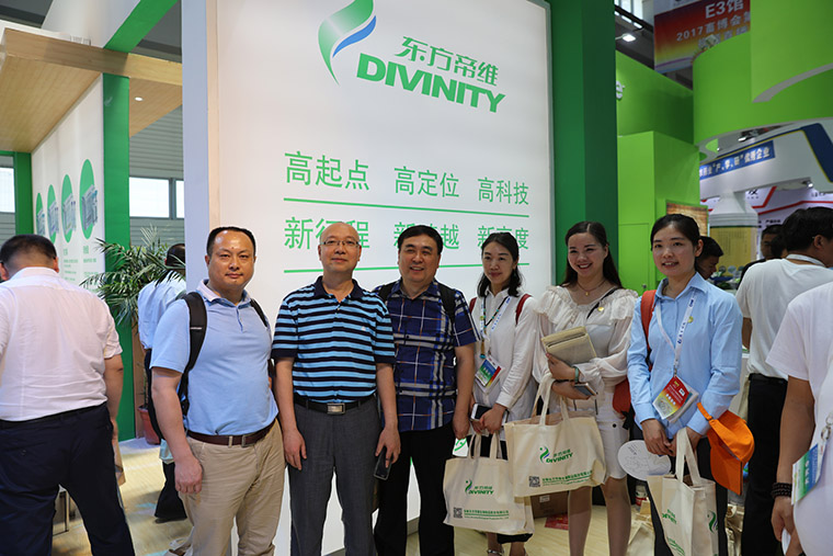 东方帝维携爆品、豪礼、美女及满满的诚意嗨爆畜博会！